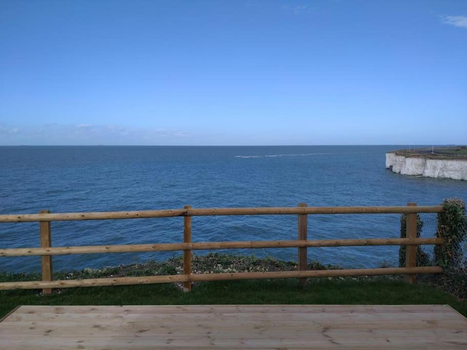 Spring Tide Cliff Top Glamping Pod With Direct Sea Views Birchington-on-Sea Exterior photo