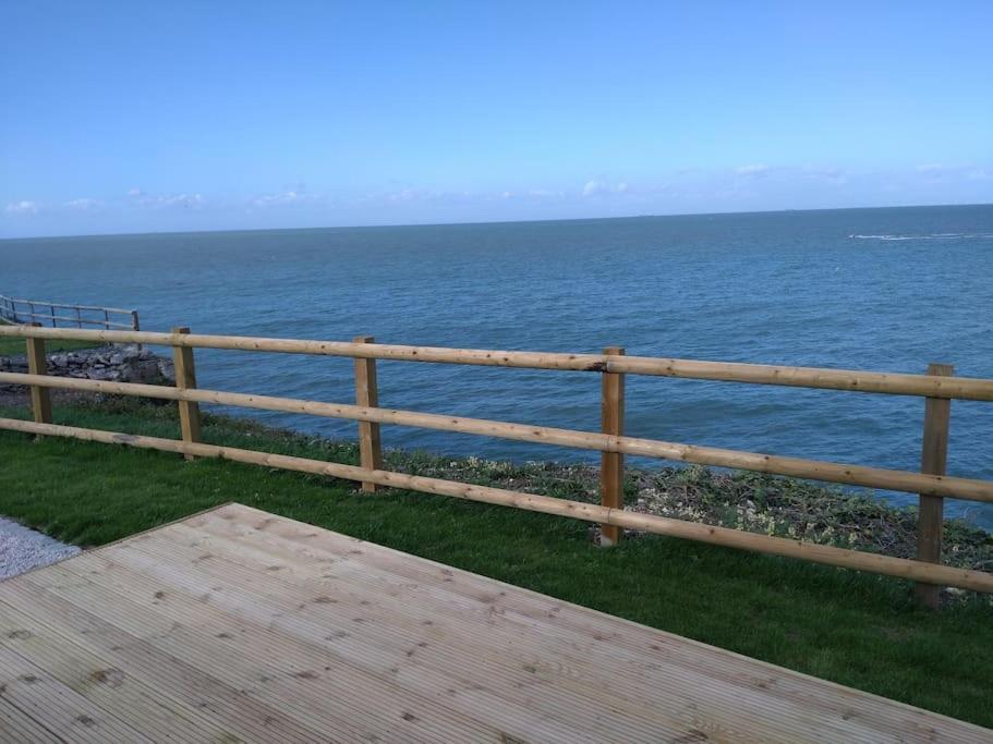 Spring Tide Cliff Top Glamping Pod With Direct Sea Views Birchington-on-Sea Exterior photo